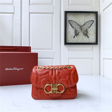 salvatore ferragamo quilted gancini leather chain shoulder bag #21h153